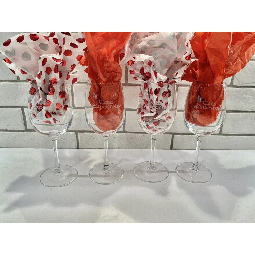 Set‎ Of 4 Casa Lapostolle Wine Glasses Clear Glass